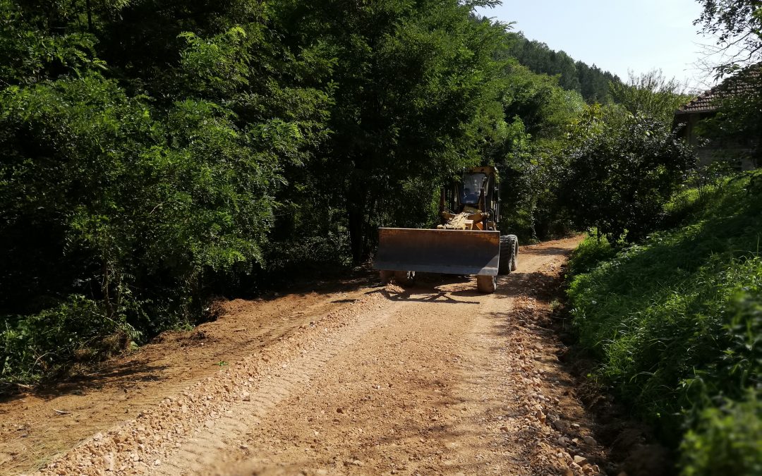 Комуналац започео извођење грађевинских радова код манастира Каменац