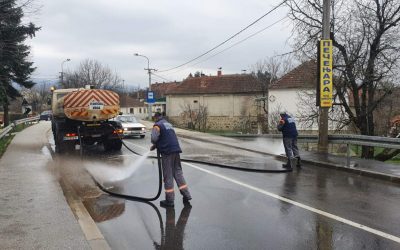 Настављена дезинфекција улица